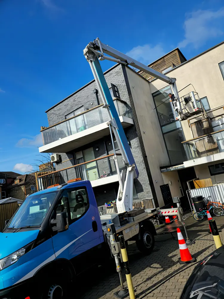 Multitel MZ250 Cherry Picker